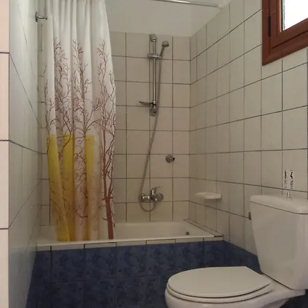 Hotel Zorbas Family House Troulos