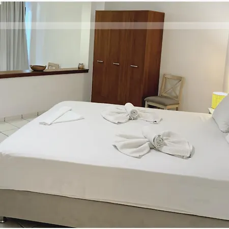 호텔 Zorbas Family House 트롤로스
