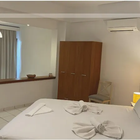 Zorbas Family House Hotell