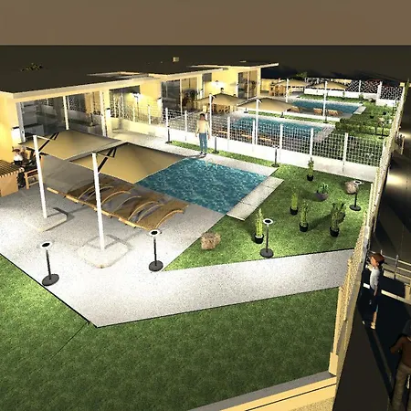Zorbas Family House Hotel 3*