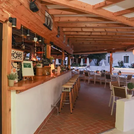 Hotel Zorbas Family House 3*