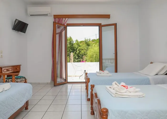 Hotel Zorbas Family House 3*