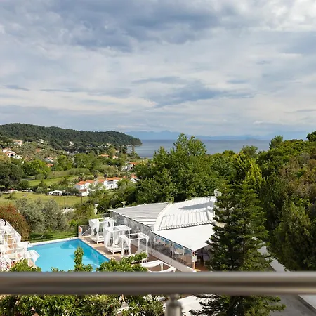 Hotell Zorbas Family House 3*