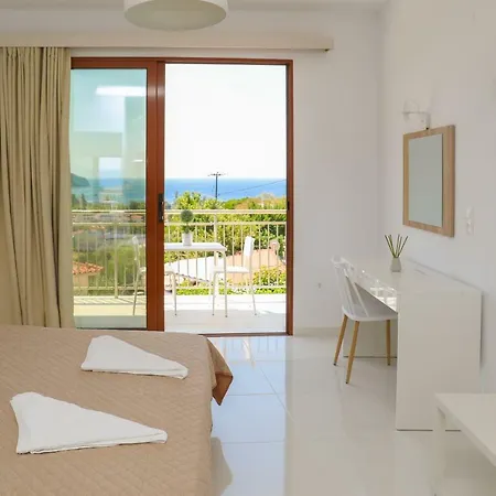 Hotel Zorbas Family House