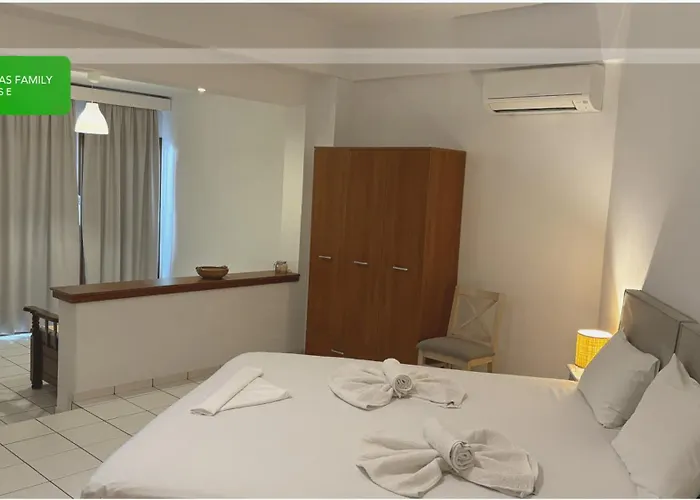 Zorbas Family House Hotel